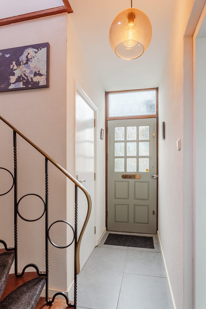 Photo 5 of van der Puttstraat 18