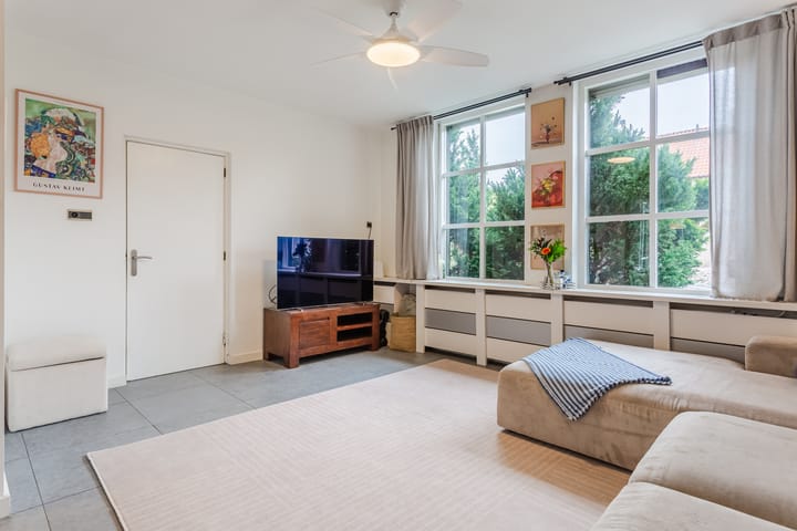 Photo 10 of van der Puttstraat 18