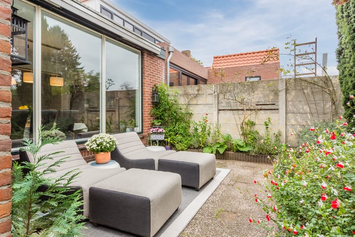 Photo 35 of van der Puttstraat 18