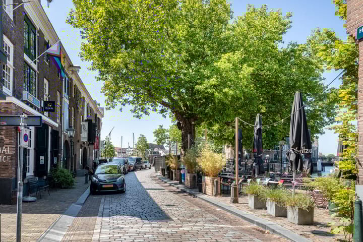 Houttuinen 32-B, Dordrecht