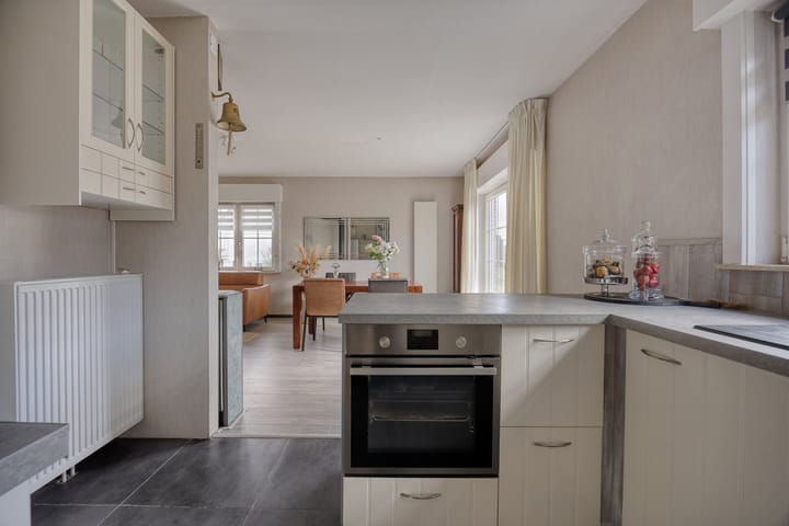 Photo 9 of Kapitein R. Fassaertstraat 10