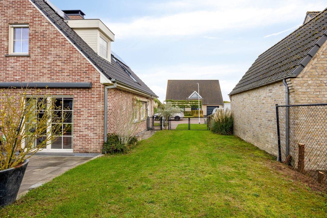 Foto 26 van Kapitein R. Fassaertstraat 10