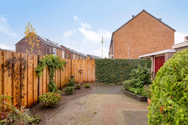 Foto 25 van Papaverstraat 50