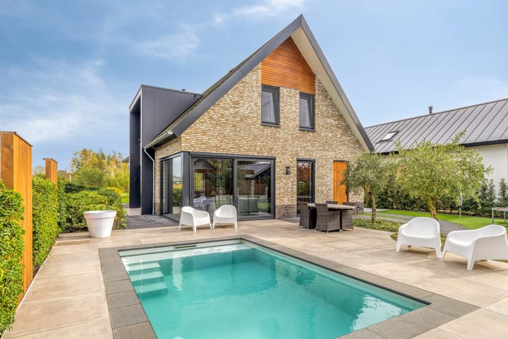 Meentdijk 21-A main image