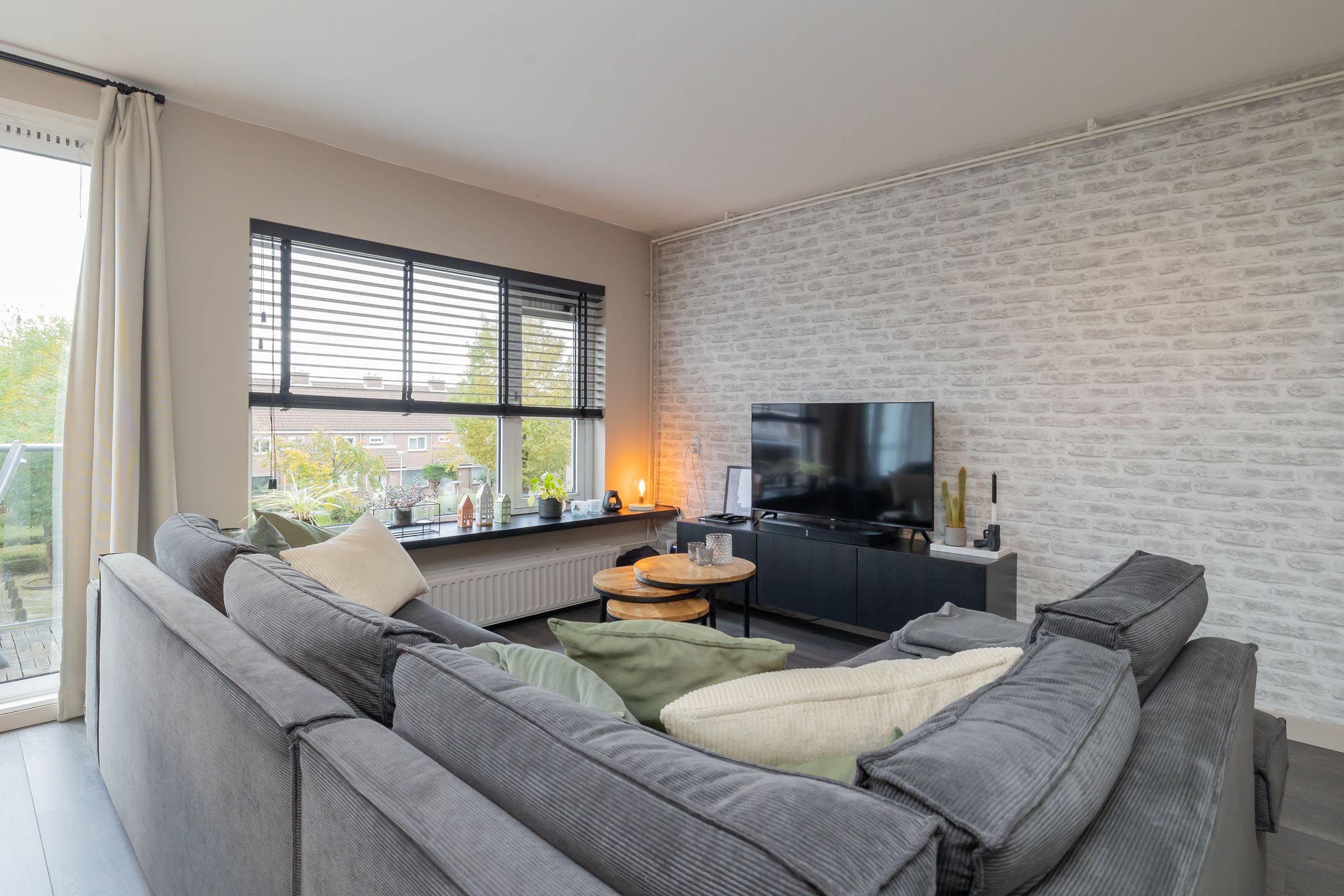 Foto 15 van Arthur van Schendelplein 33