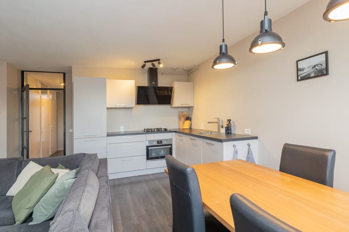 Photo 19 of Arthur van Schendelplein 33