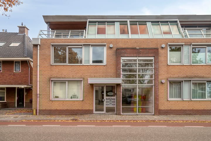 Foto 28 van Binnenweg 30-8