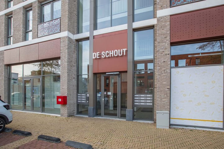 Photo 35 of De Boei 17