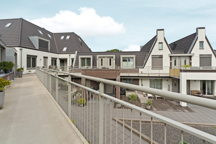 Photo 20 of Amsterdamsestraatweg 88