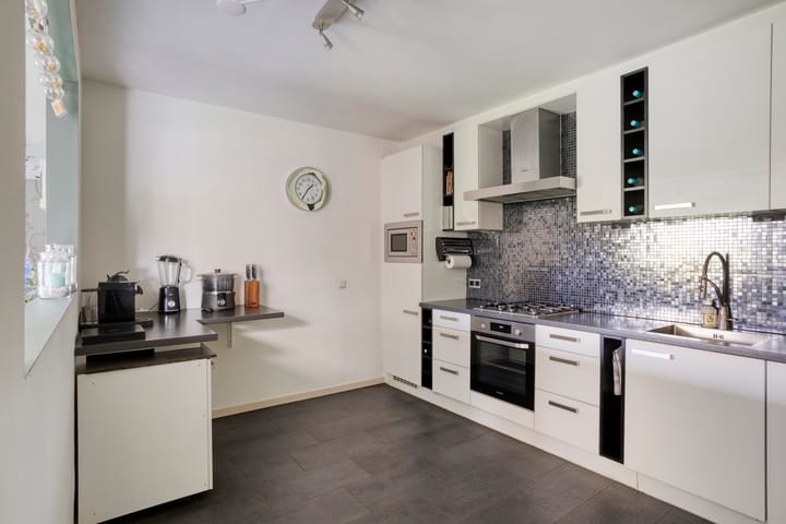 Foto 3 van Burgemeester van Kuikstraat 2