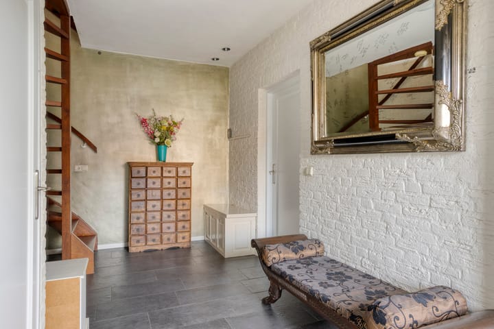 Foto 11 van Burgemeester van Kuikstraat 2