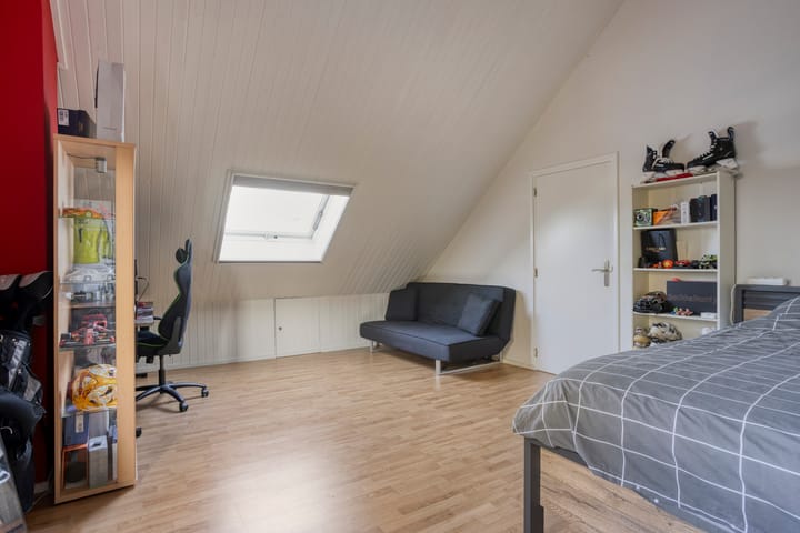 Foto 31 van Burgemeester van Kuikstraat 2