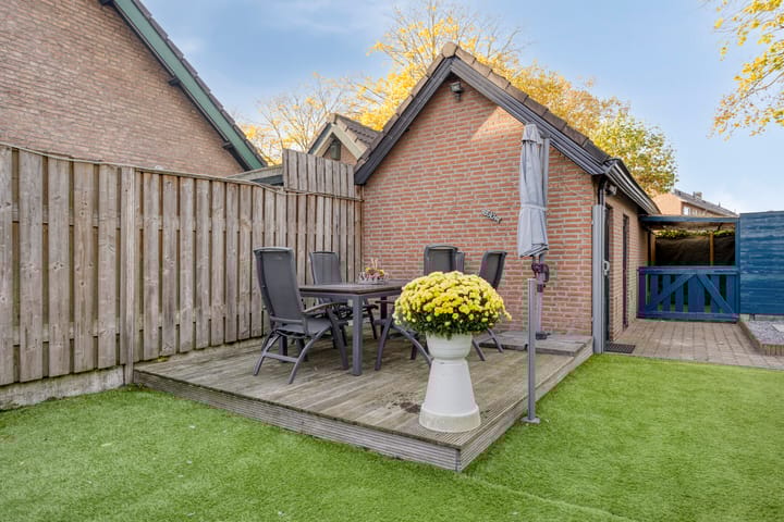 Foto 37 van Burgemeester van Kuikstraat 2