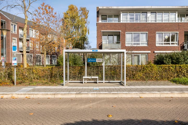 Foto 44 van Burgemeester van Kuikstraat 2