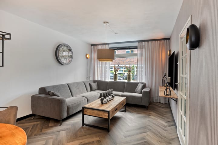 Photo 2 of Sint Josephstraat 3