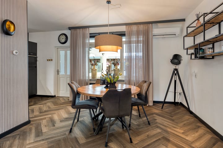 Photo 5 of Sint Josephstraat 3