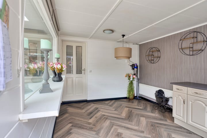 Photo 13 of Sint Josephstraat 3