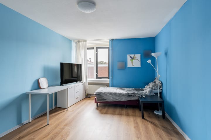 Photo 4 of Blauwstraat 19