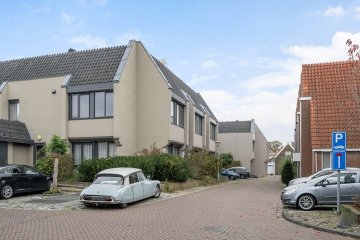 Photo 6 of Blauwstraat 19