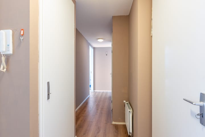 Photo 9 of Blauwstraat 19