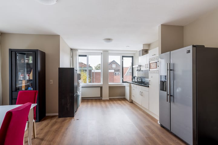 Photo 14 of Blauwstraat 19