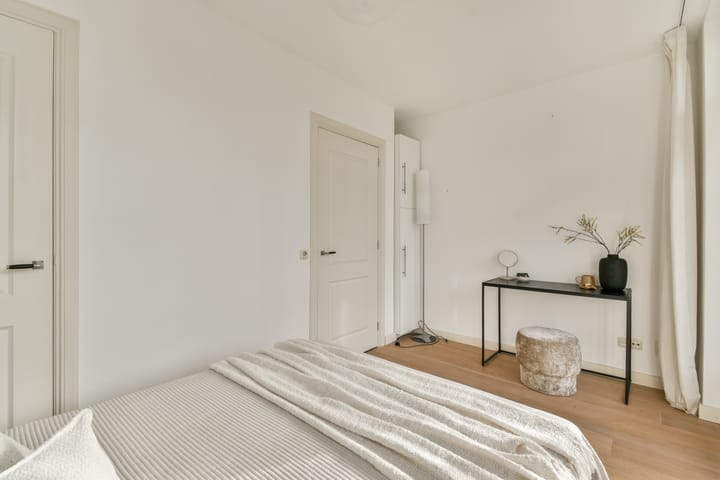 Photo 11 of Willem de Zwijgerlaan 215-2