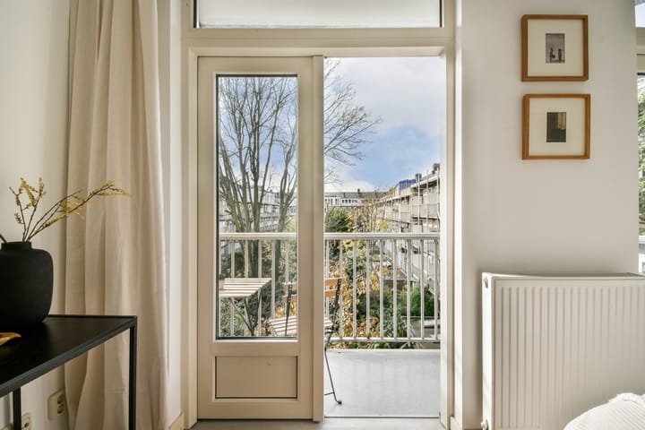 Photo 12 of Willem de Zwijgerlaan 215-2