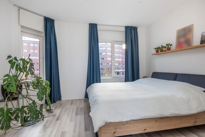 Foto 23 van Piet Mondriaanplein 187-R