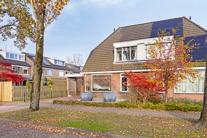 Photo 32 of Atalantastraat 53