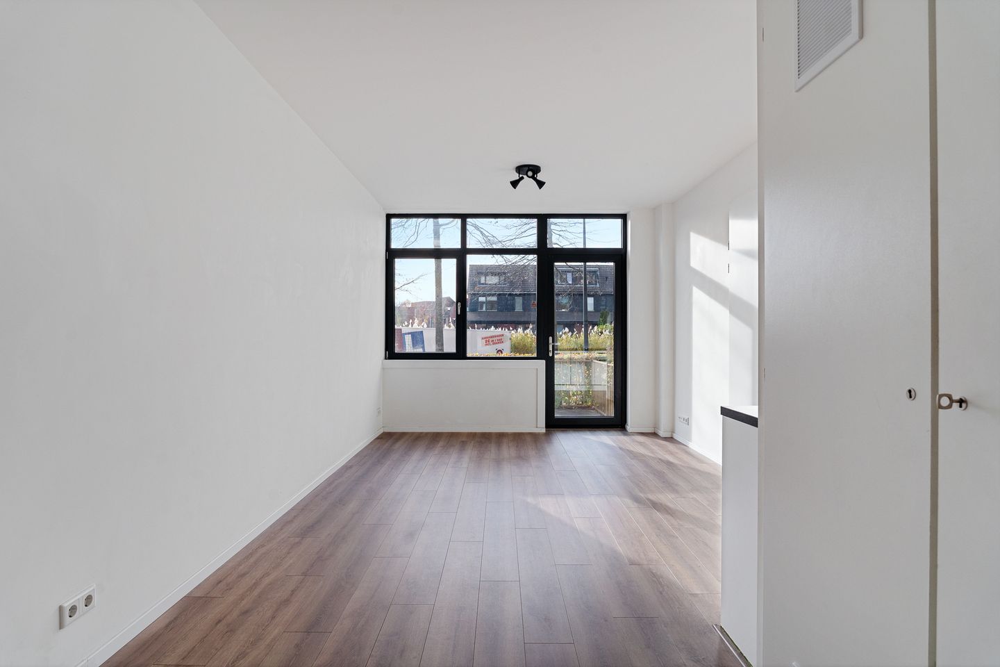 Foto 20 van Fascinatio Boulevard 886-F