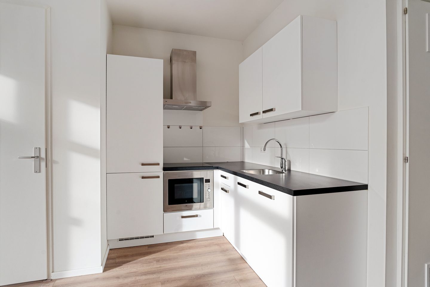 Foto 25 van Fascinatio Boulevard 886-F