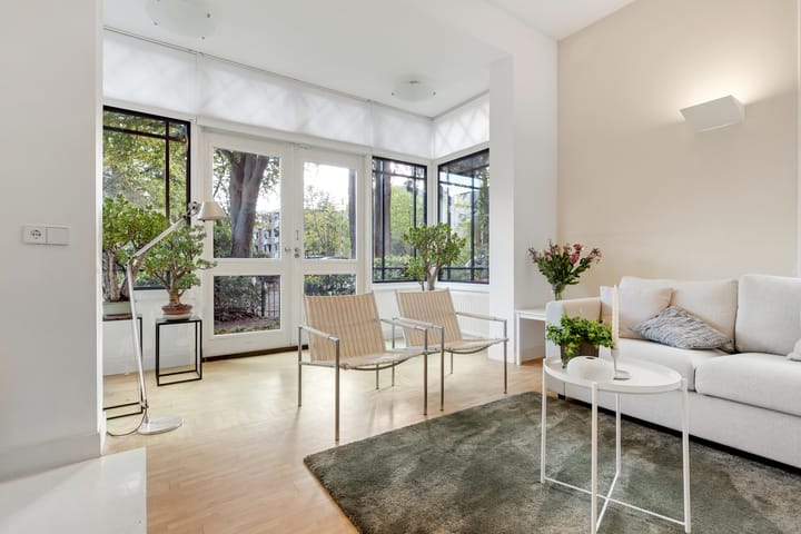 Photo 7 of Vondellaan 8