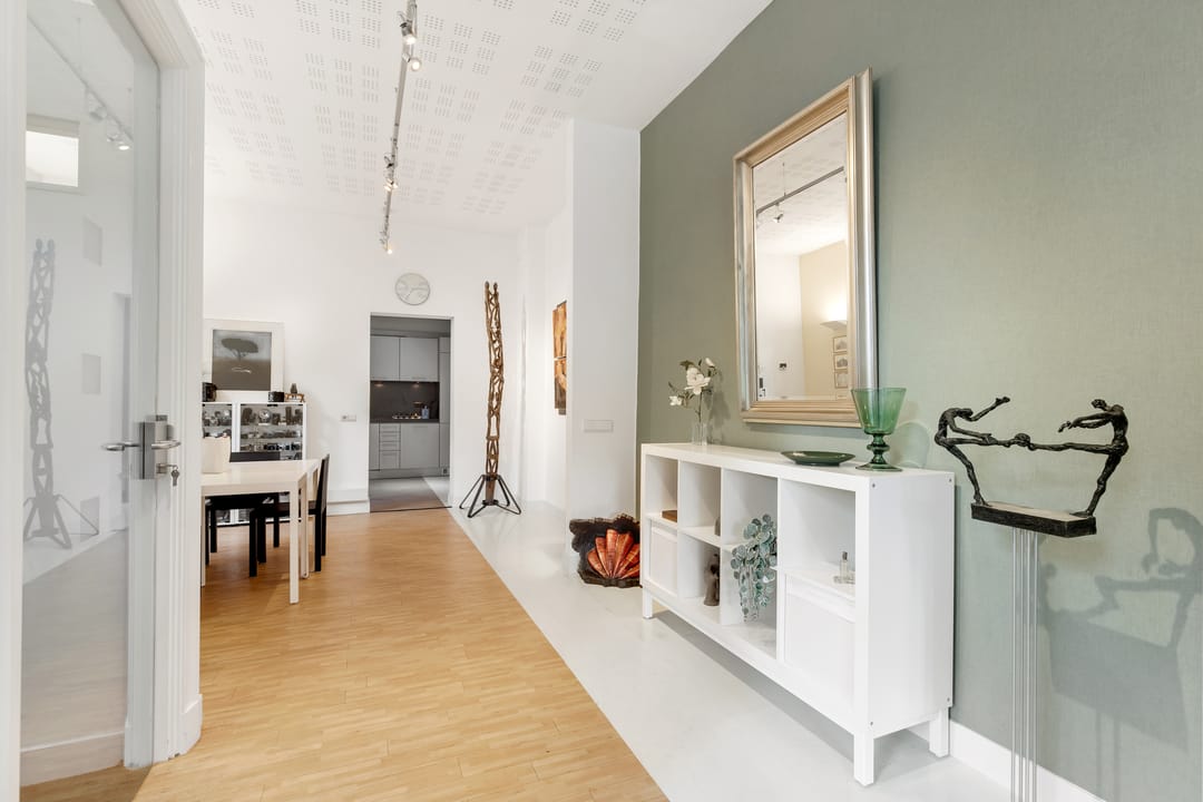 Photo 11 of Vondellaan 8