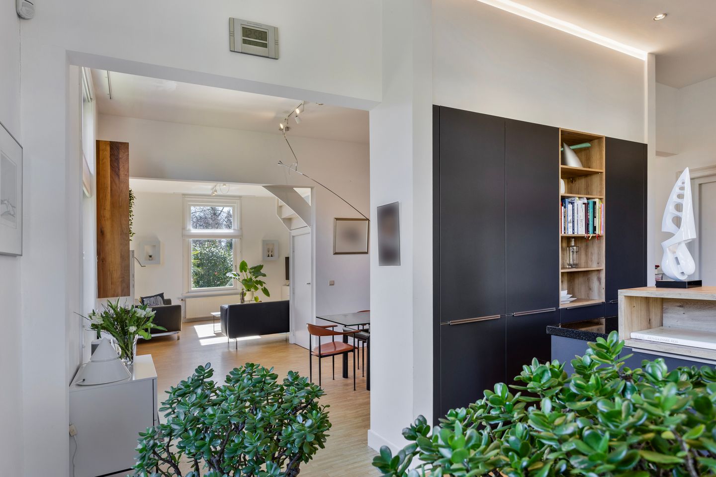 Photo 25 of Vondellaan 8