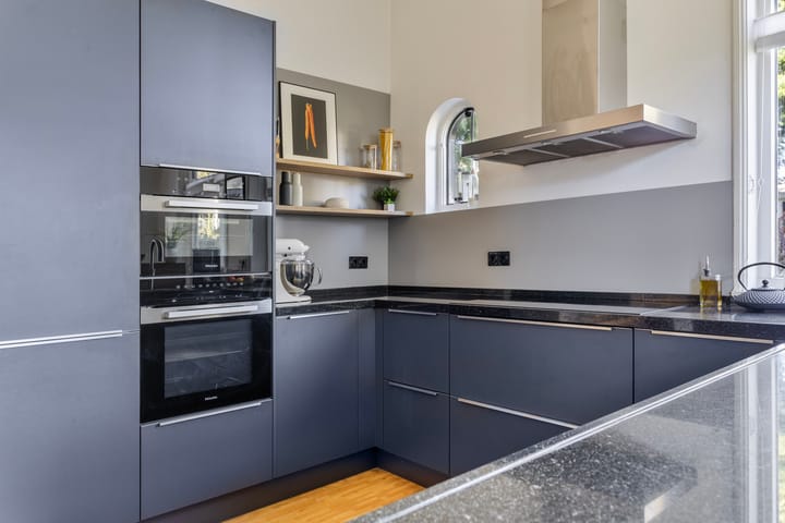 Photo 25 of Vondellaan 8