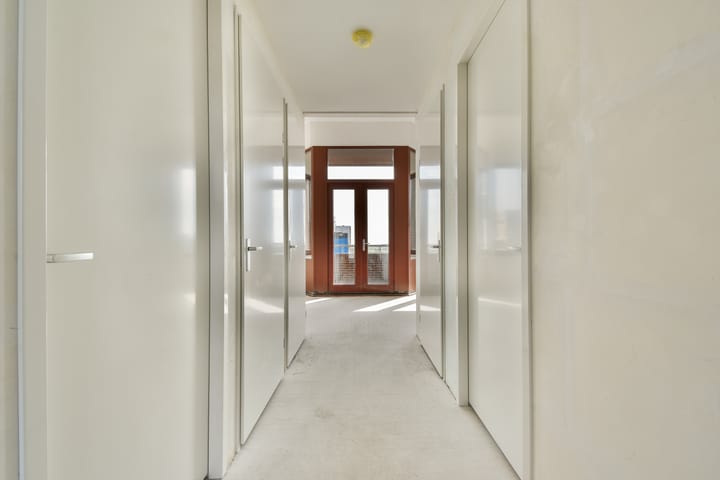 Foto 6 van Srefidensiplein 10