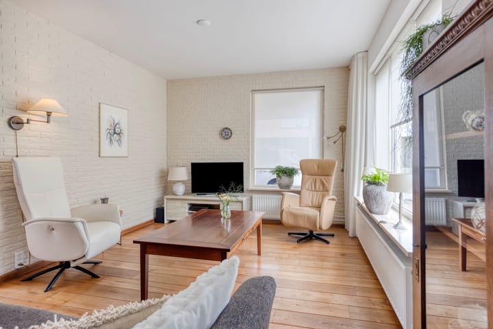 Photo 3 of de Roerdomp 39