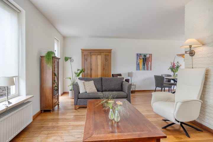 Photo 4 of de Roerdomp 39