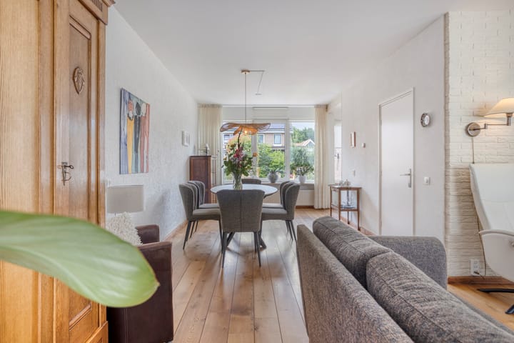 Photo 7 of de Roerdomp 39