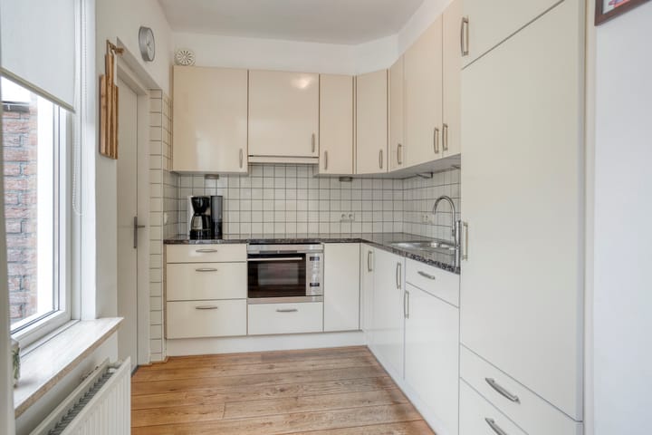 Photo 12 of de Roerdomp 39