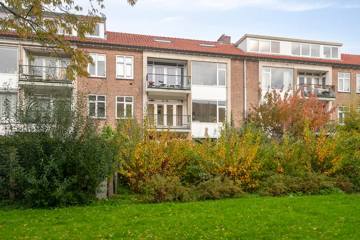 Photo 23 of Louis Chrispijnstraat 13-1