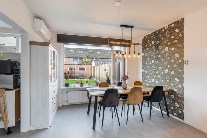 Photo 10 of President Kennedystraat 13