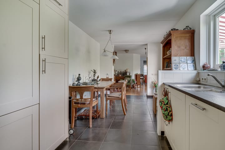 Photo 4 of Onlandstraat 10