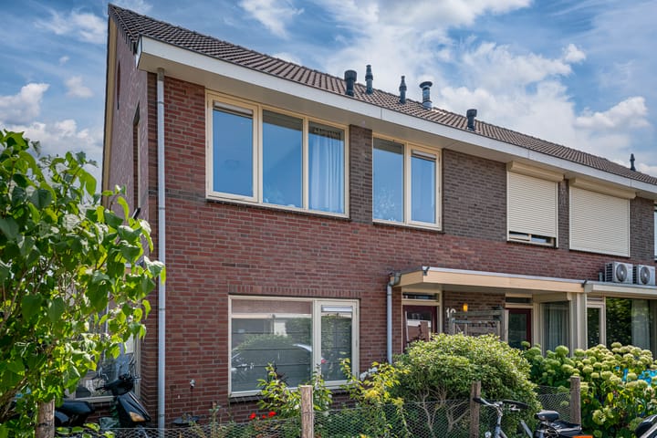 Foto 42 van Onlandstraat 10