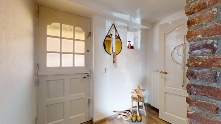 Photo 7 of Zuid-Ooststraat 4