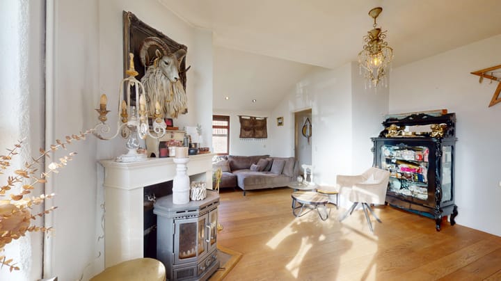 Photo 11 of Zuid-Ooststraat 4