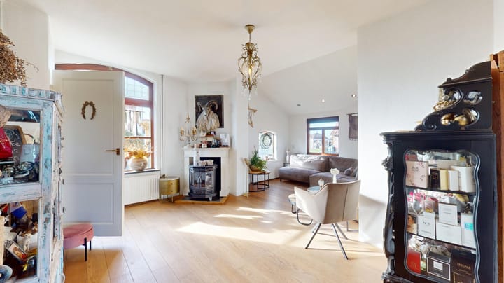 Photo 13 of Zuid-Ooststraat 4