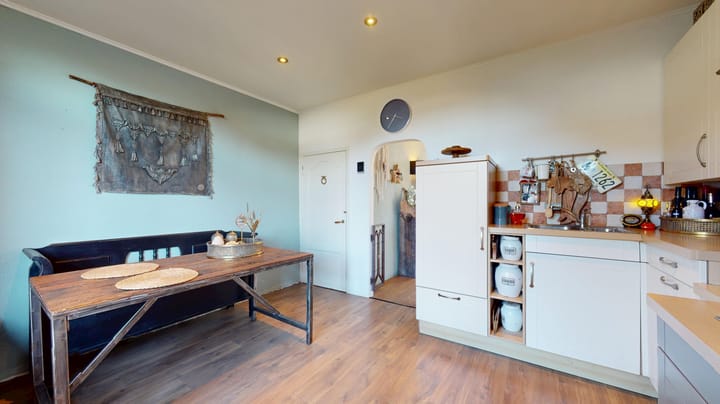 Photo 15 of Zuid-Ooststraat 4