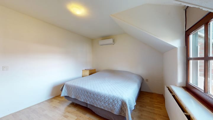 Photo 18 of Zuid-Ooststraat 4