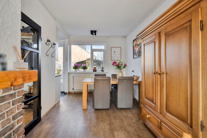 Foto 5 van L.H. Pottstraat 11